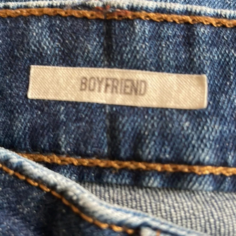 Bershka Women’s Boyfriend Blue Jeans Faded Distressed Sz 2